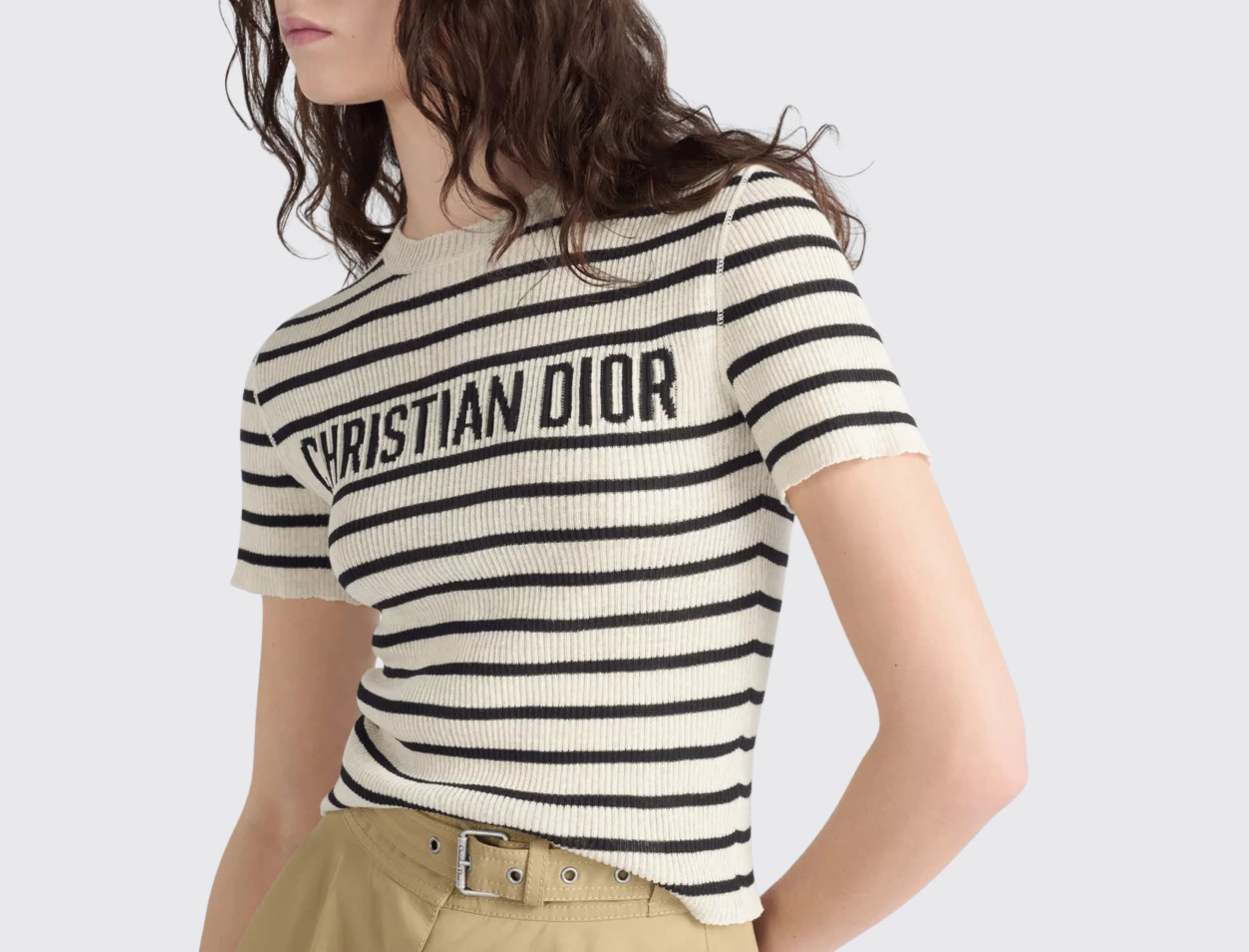 Dioriviera Short-Sleeved Sweater in Ecru et Noir - Image 5
